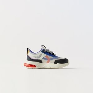 Size 7 Zara EU sneakers toddler